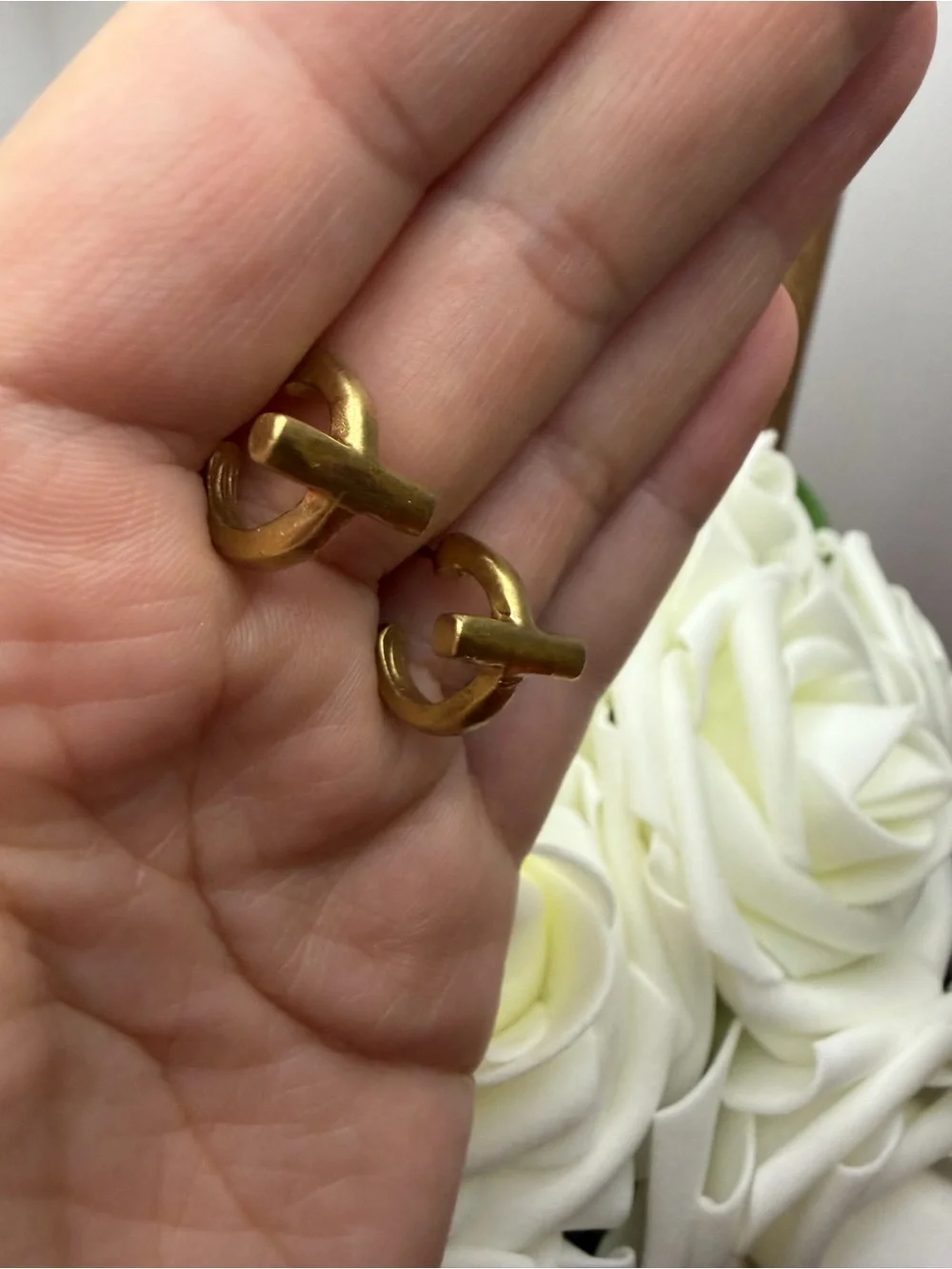 Gold Cross Stud Earrings - Elegant Minimalist Women Jewelry